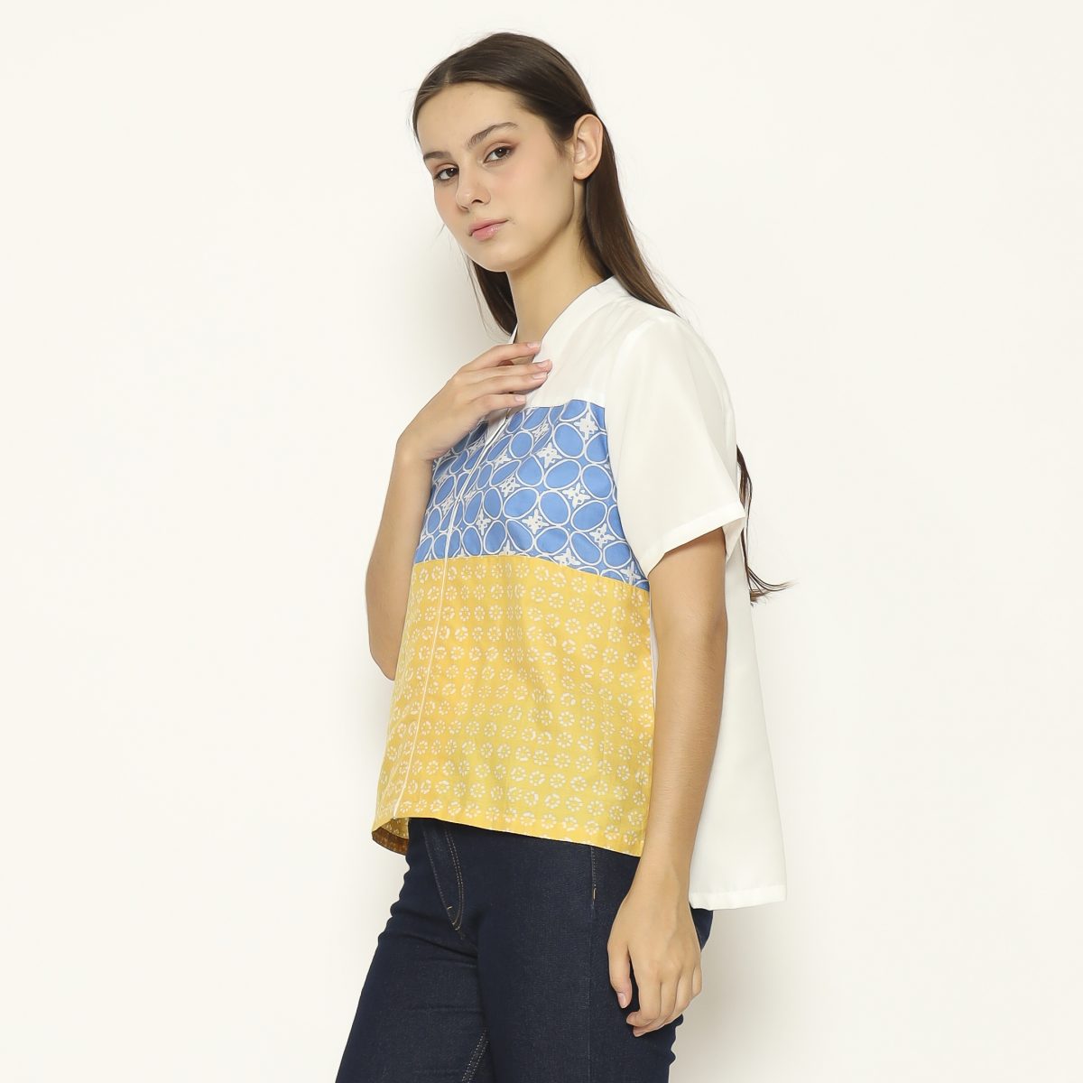 Nanita Blouse Blue Yellow - Image 4