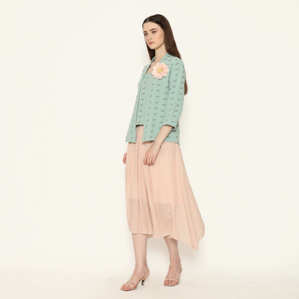 Yasmine 2 Blouse Green - Image 4