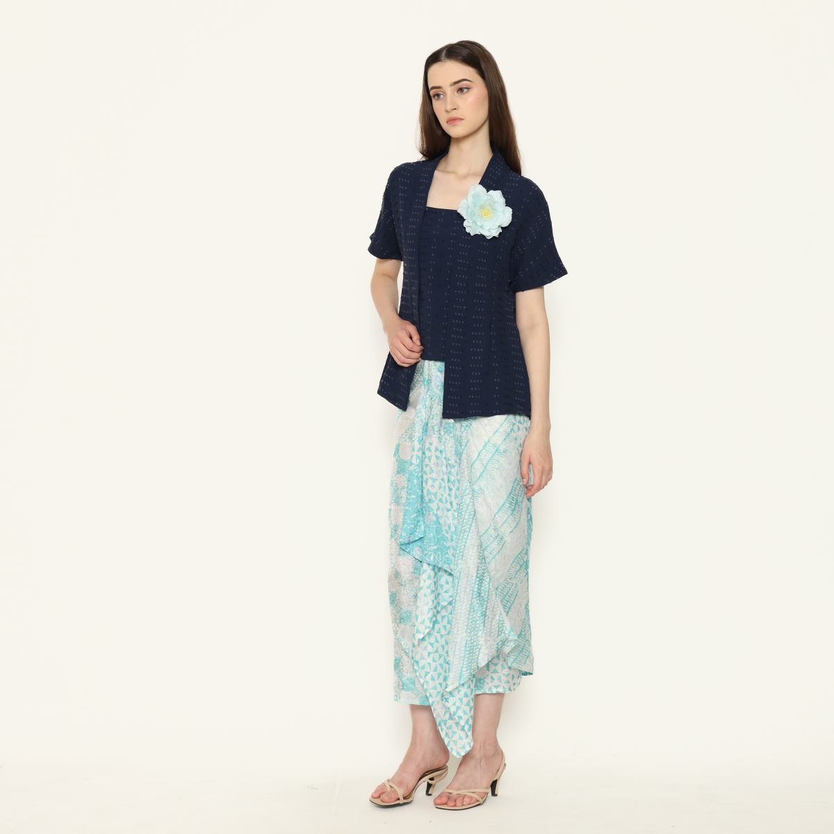 Yasmine Blouse Navy - Image 4