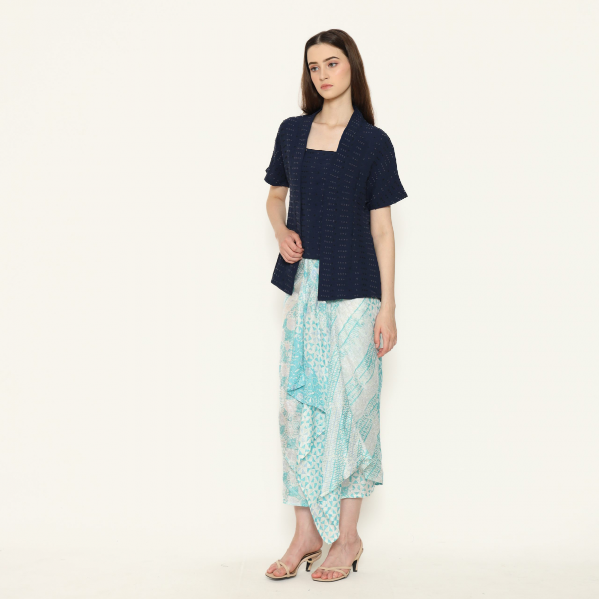 Yasmine Blouse Navy - Image 3