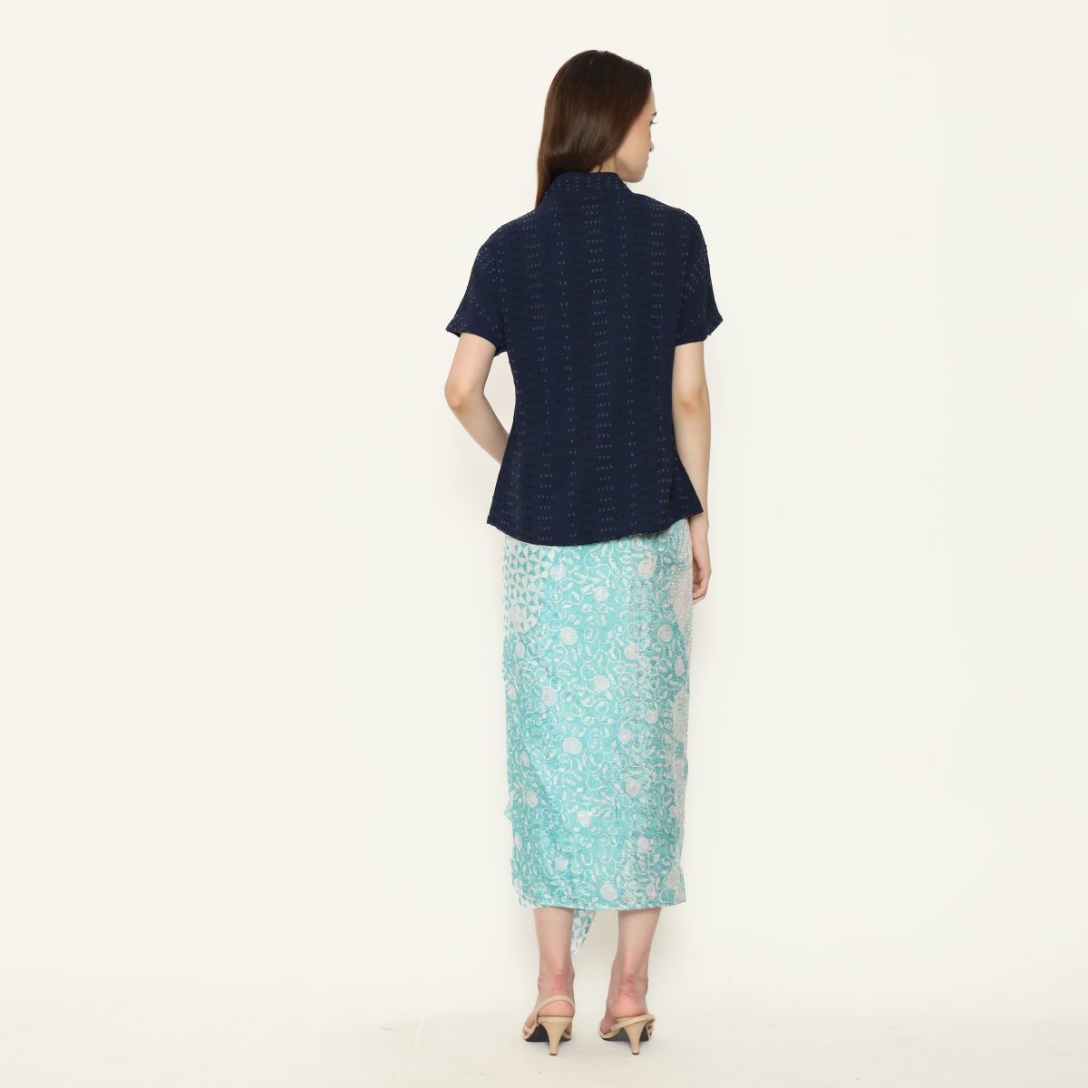 Yasmine Blouse Navy - Image 5