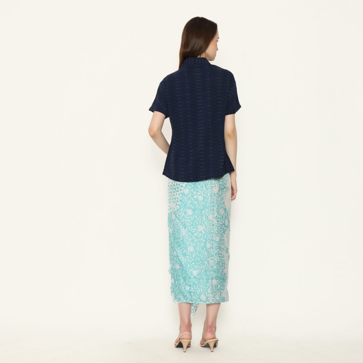 Yasmine Blouse Navy - Image 5