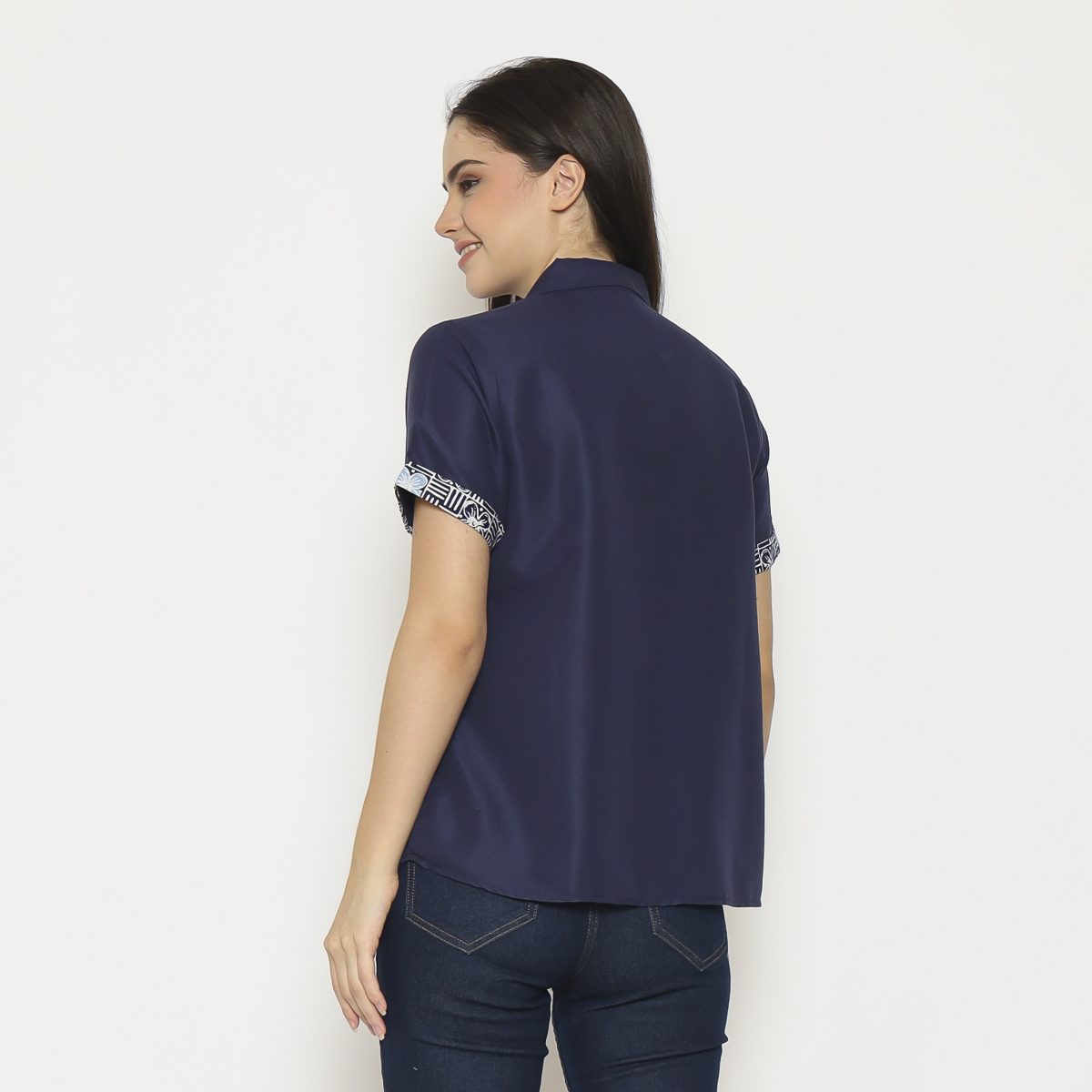 Khristie Shirt Navy - Image 4