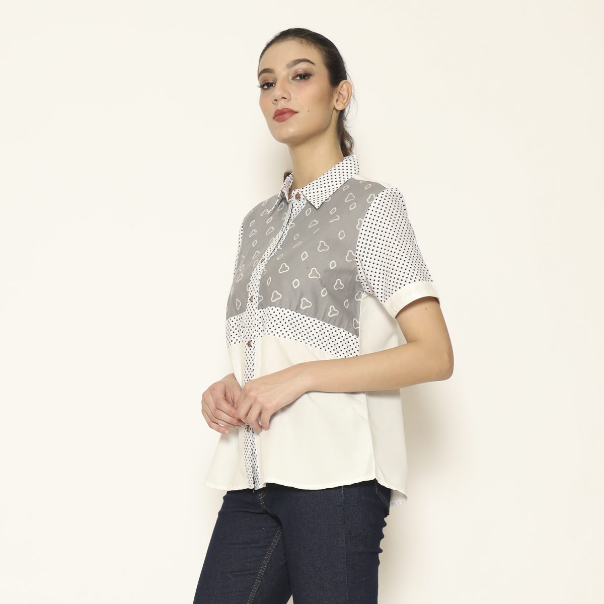 Melastri Shirt Grey - Image 3