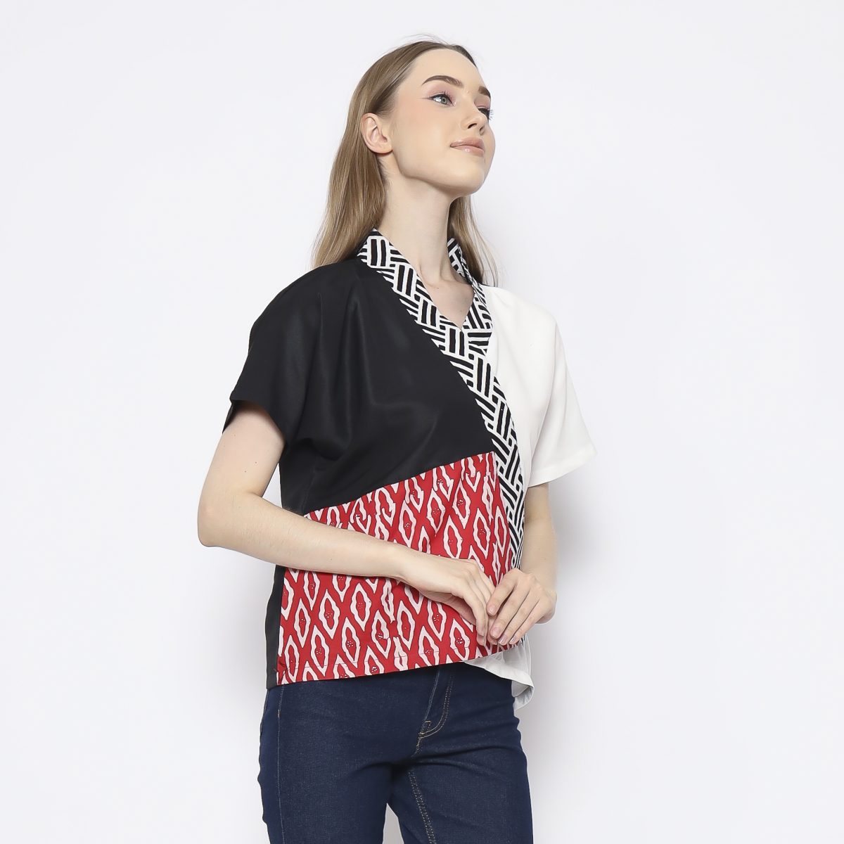 Irene Blouse Red Black - Image 4