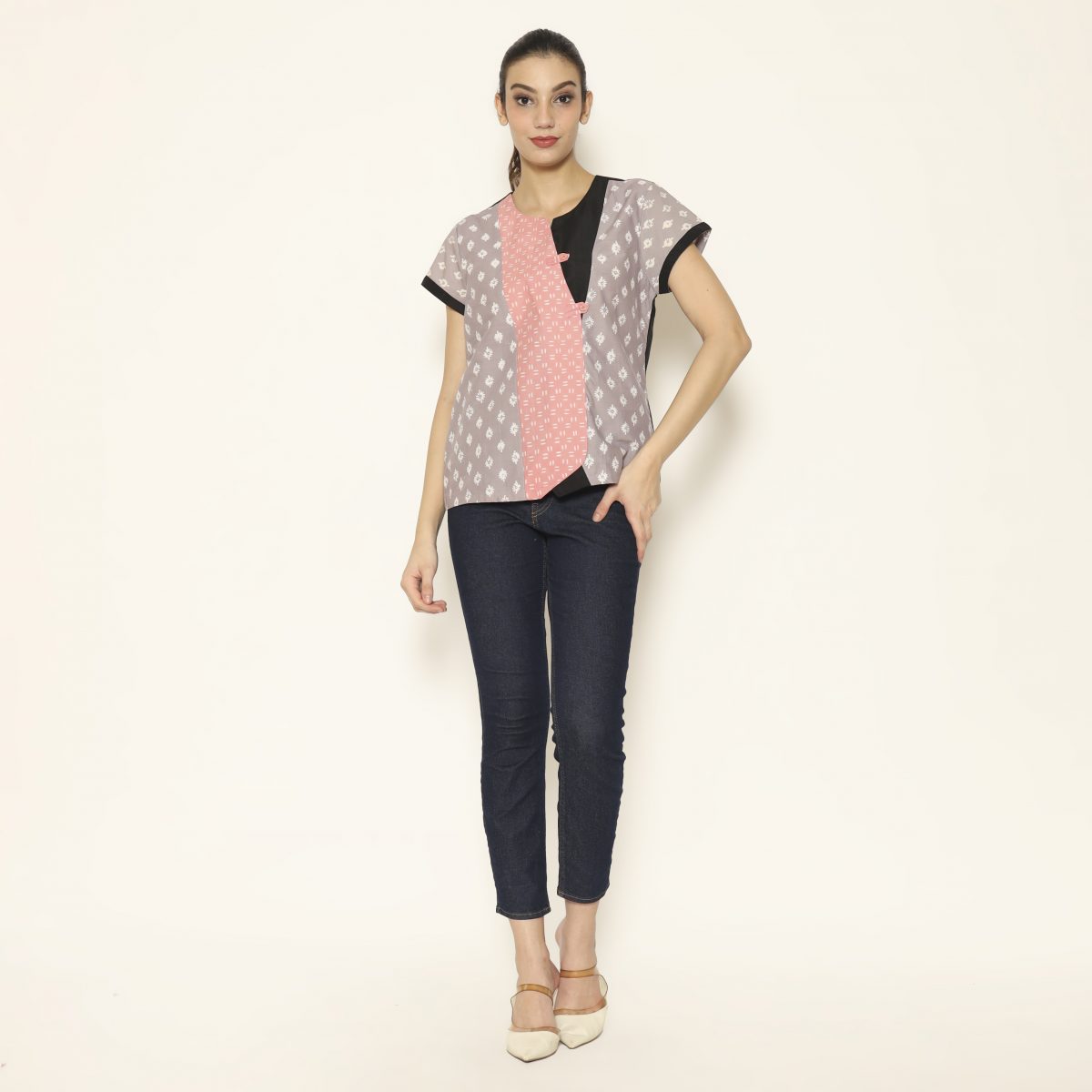 Amaranth Blouse Grey Pink - Image 8