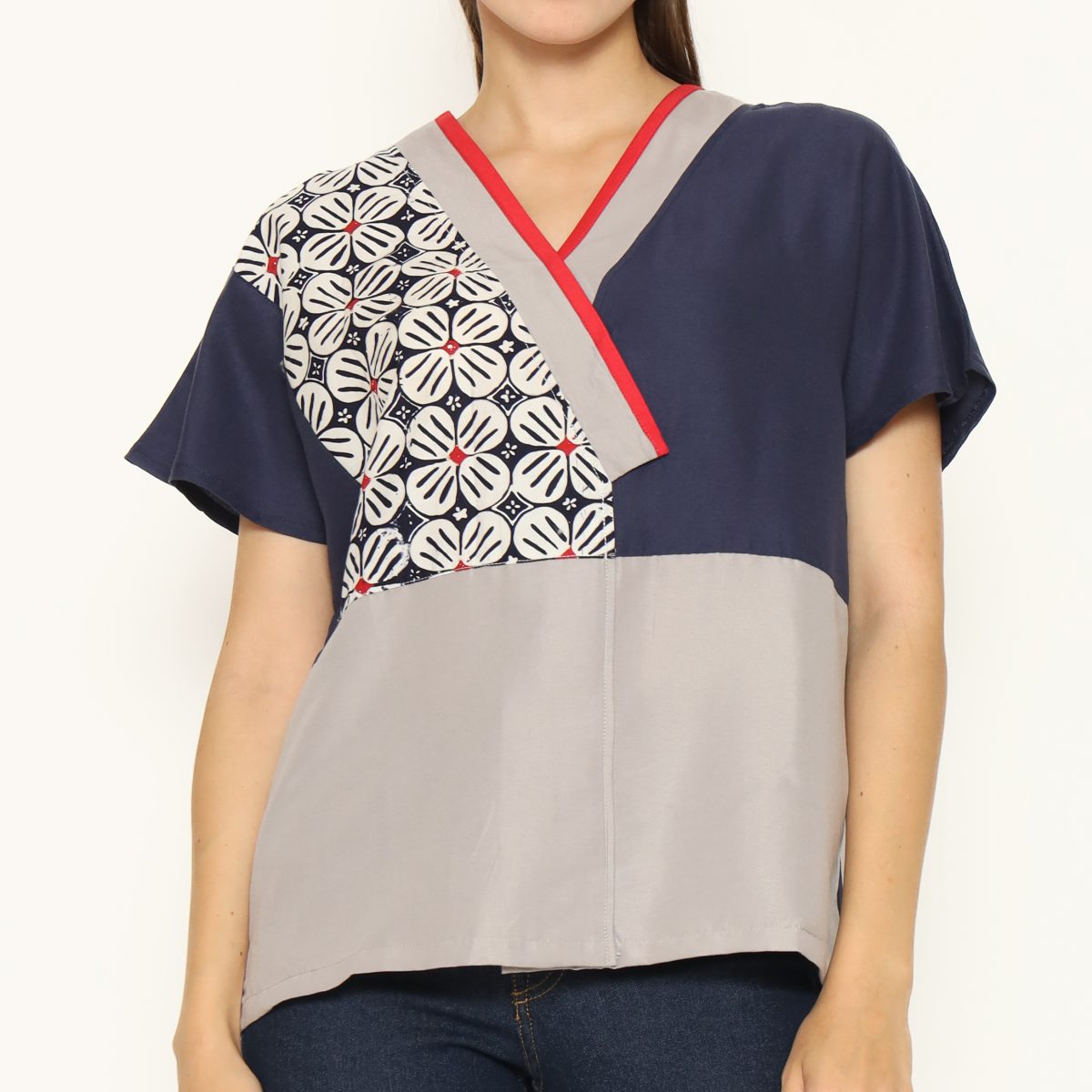 Renita Blouse Navy - Image 3