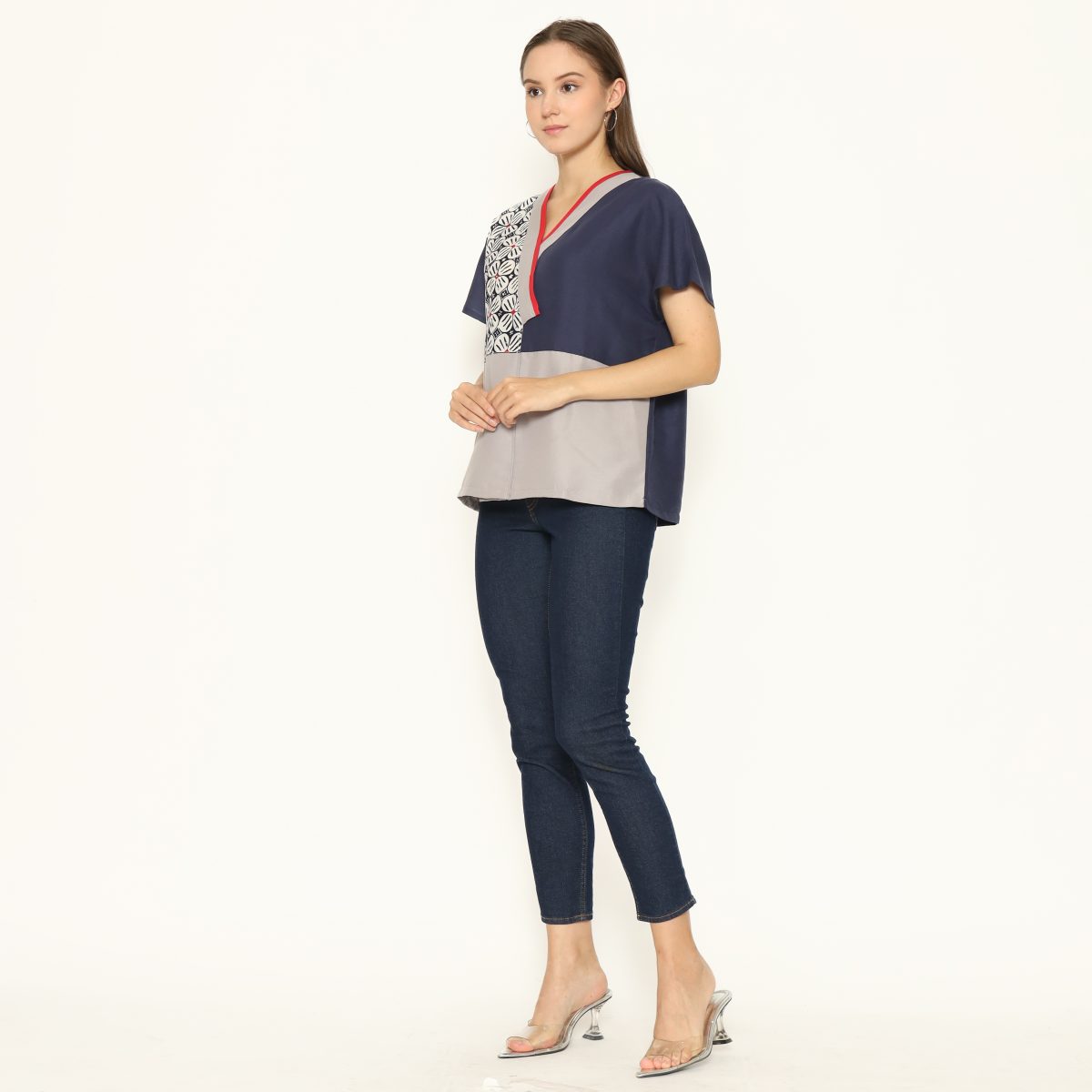 Renita Blouse Navy - Image 7