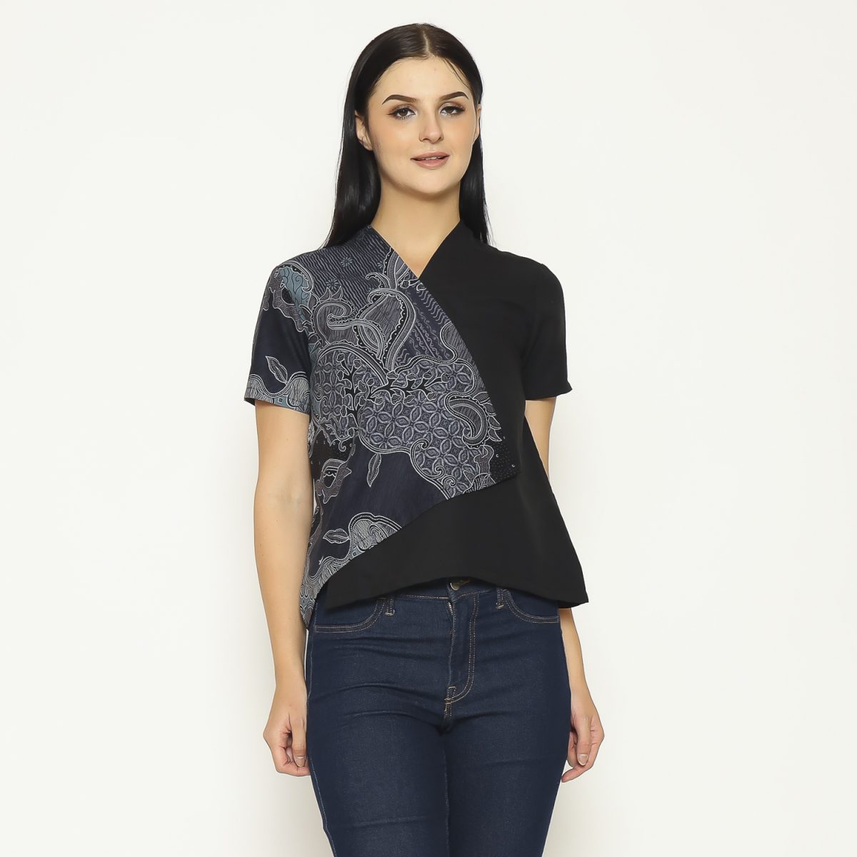 Leslie Blouse Multi Black