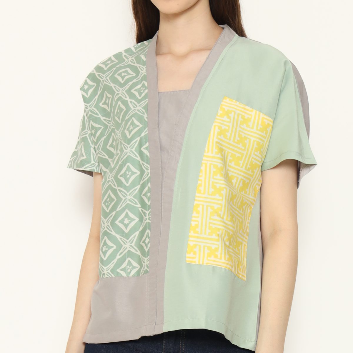Ria Blouse Green - Image 2