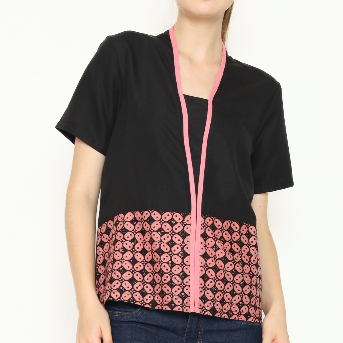Yuki Blouse Black Pink - Image 2