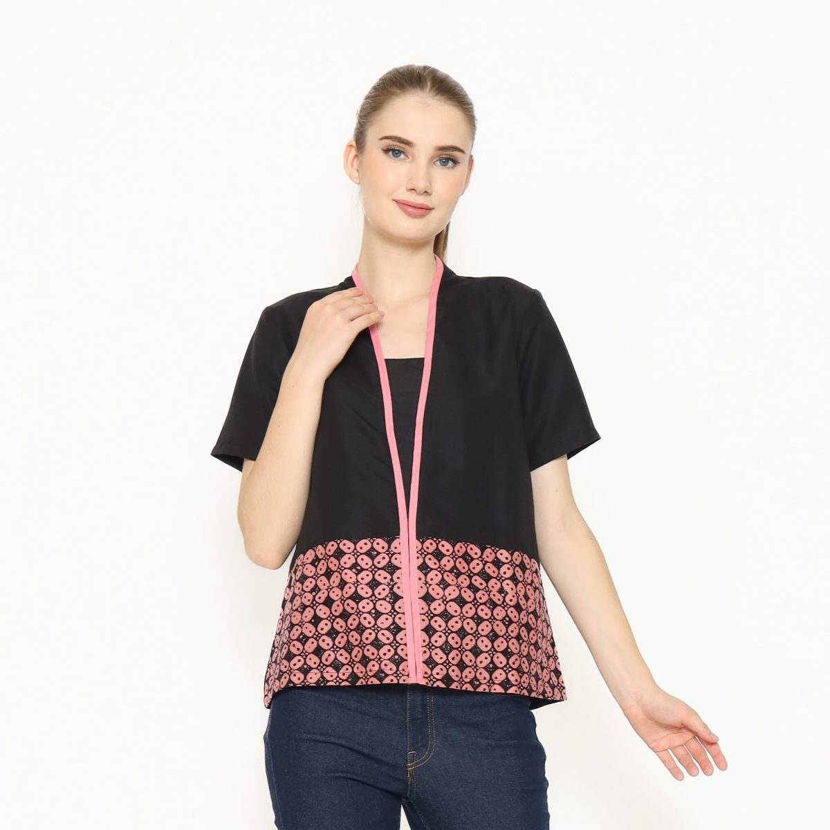 Yuki Blouse Black Pink