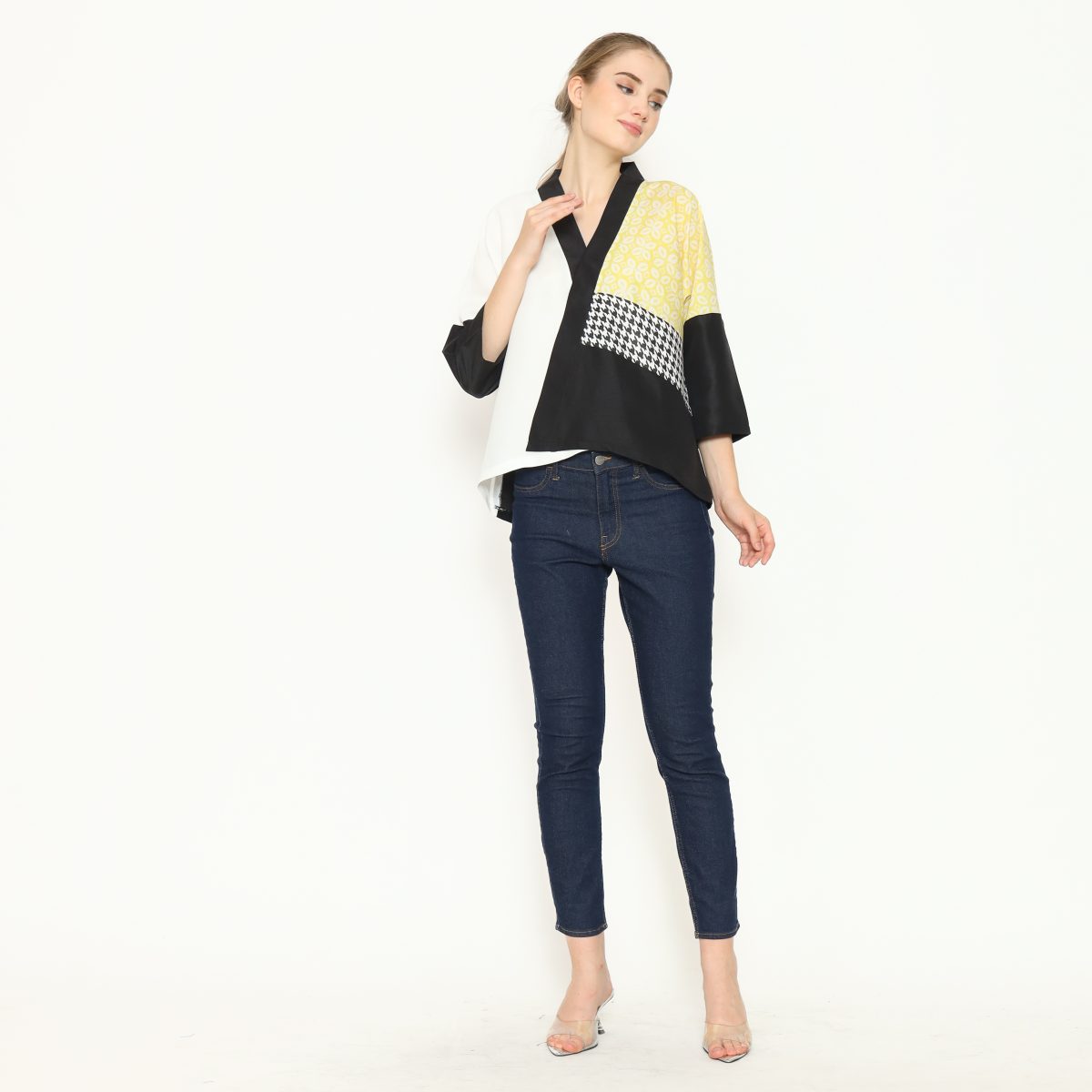 Amanda Blouse Black Yellow - Image 4