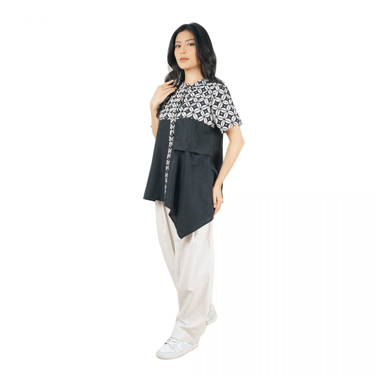 Sofia Blouse Black - Image 3