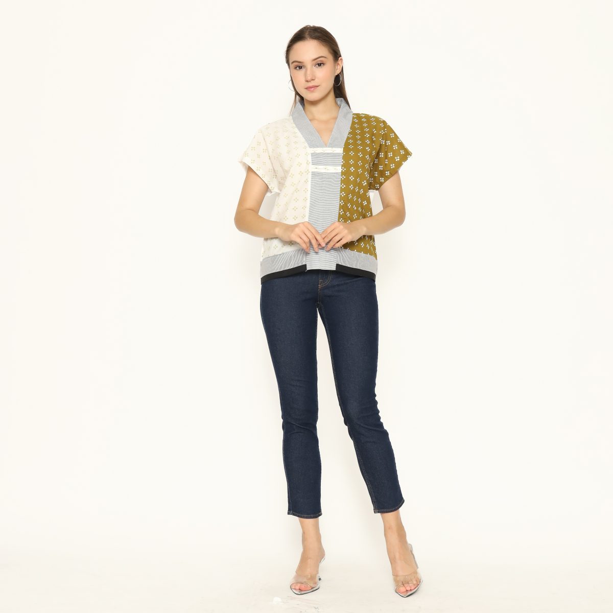 Inara Blouse Olive - Image 6