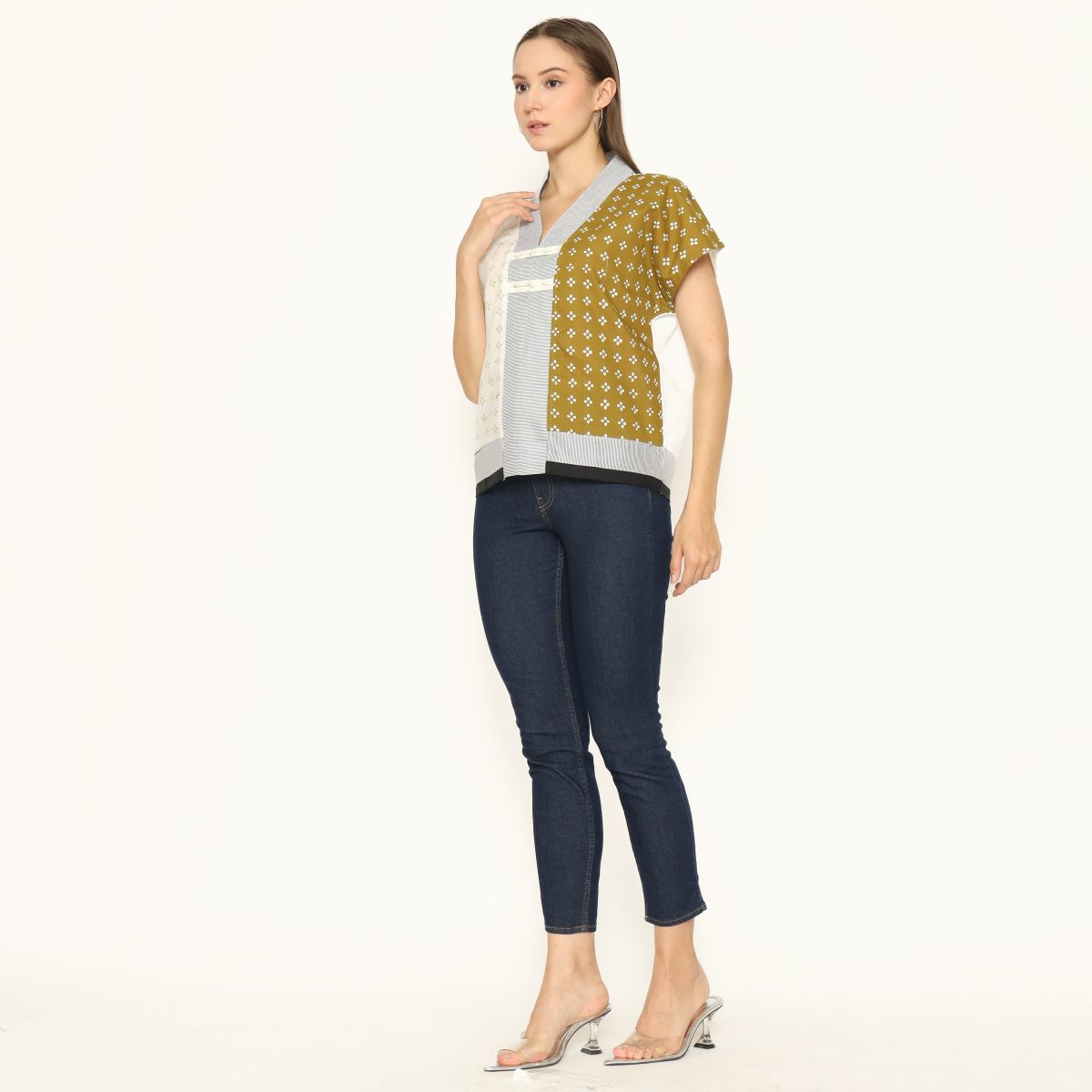 Inara Blouse Olive - Image 3