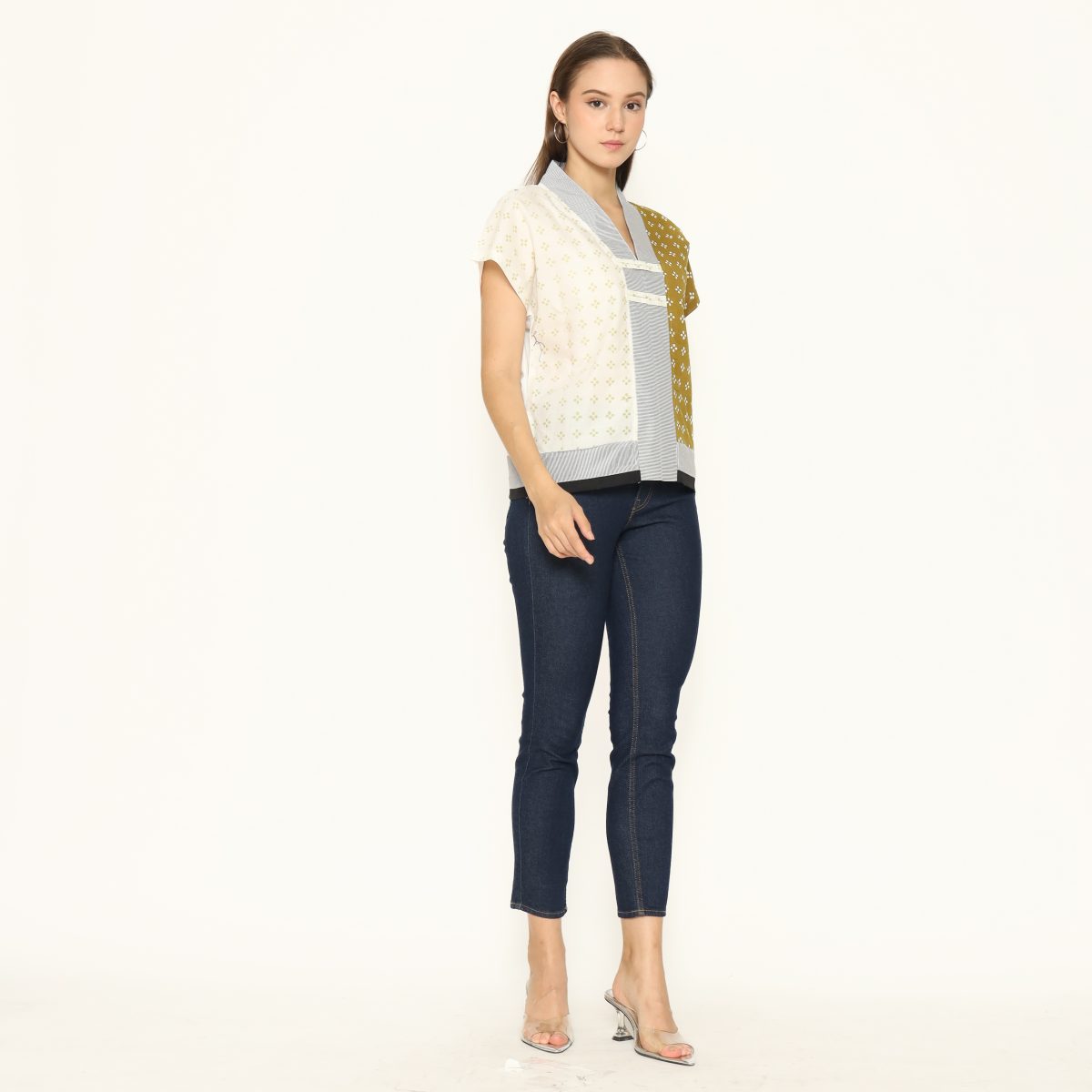 Inara Blouse Olive - Image 4