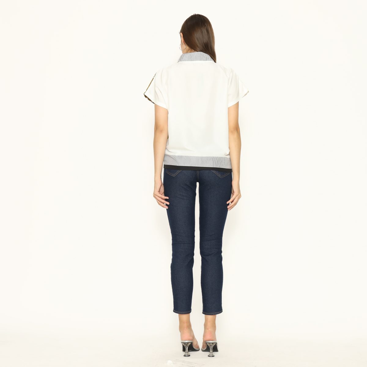 Inara Blouse Olive - Image 5