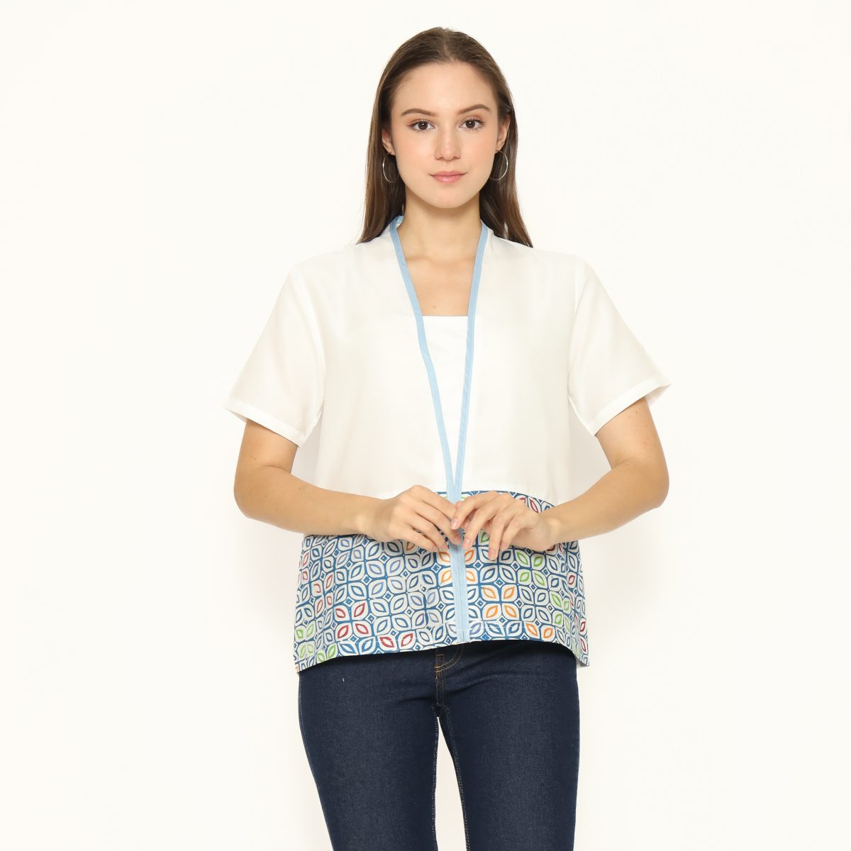 Yuki Blouse Cream Blue - Image 5