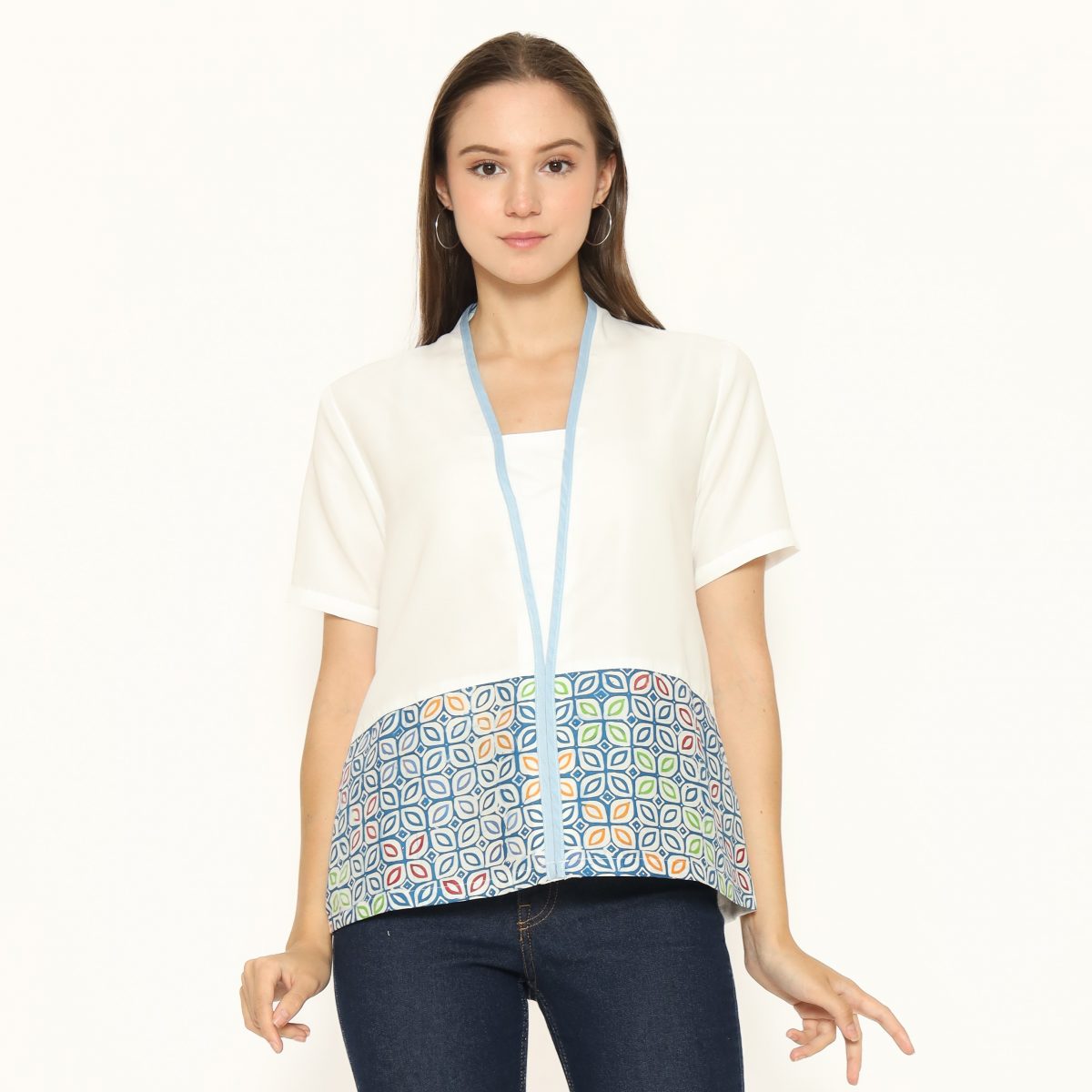 Yuki Blouse Cream Blue