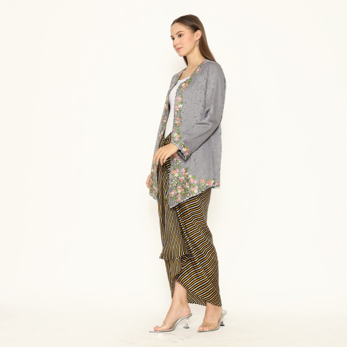 Kebaya Kartini Grey - Image 3
