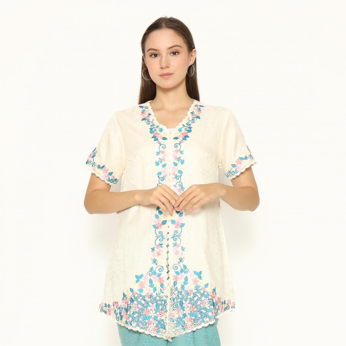 Kebaya Kartini Cream
