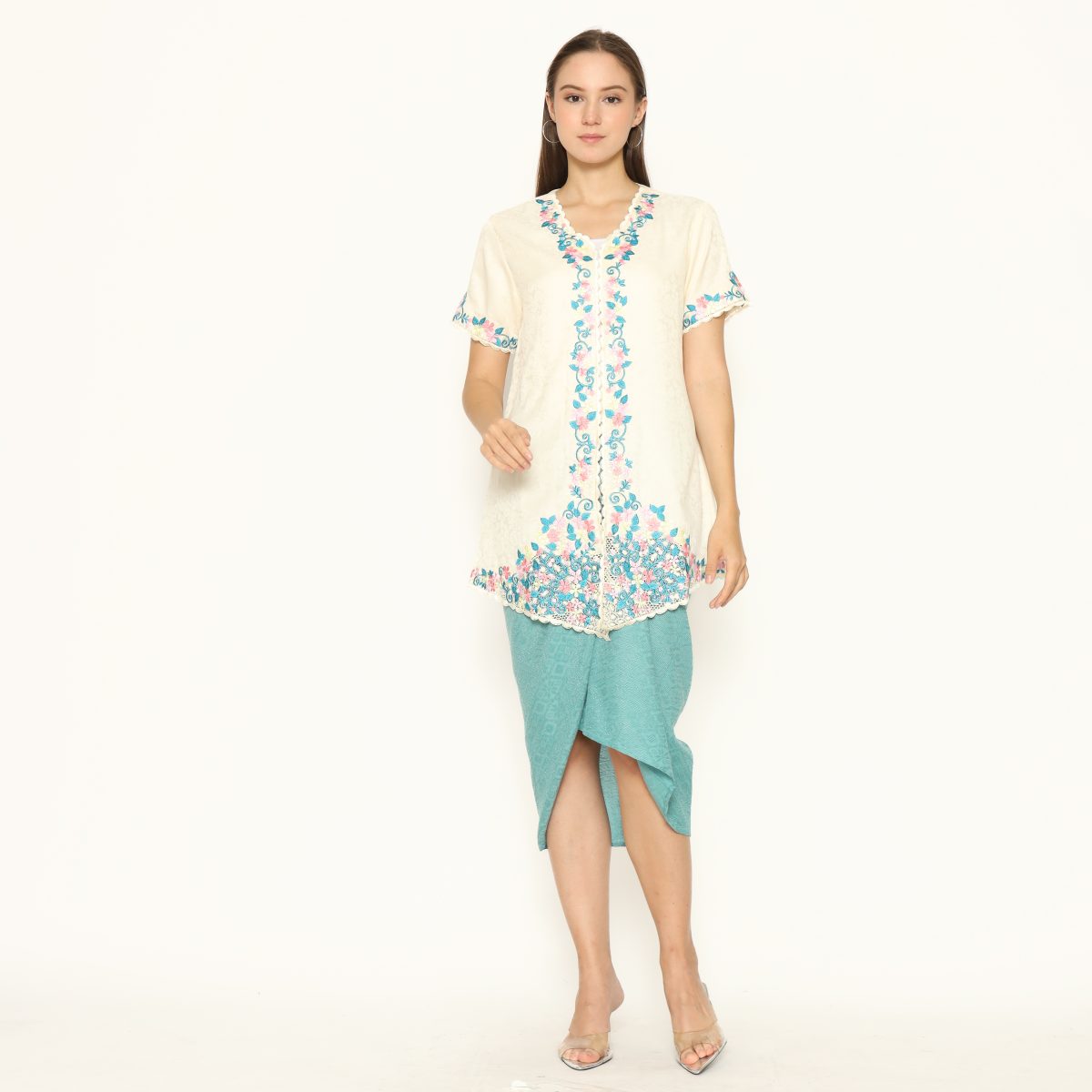 Kebaya Kartini Cream - Image 7