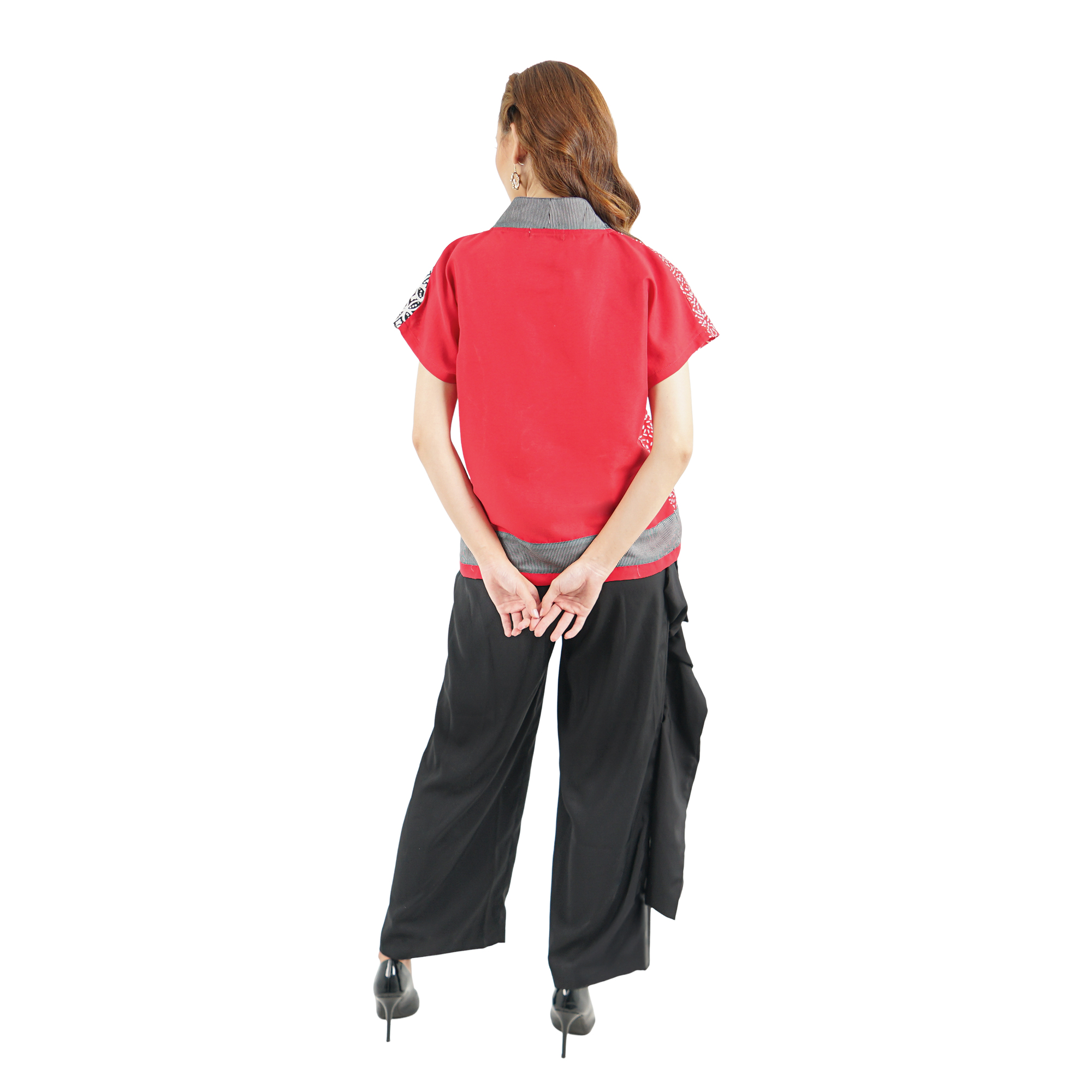 Inara Blouse Kawung Black - Image 5