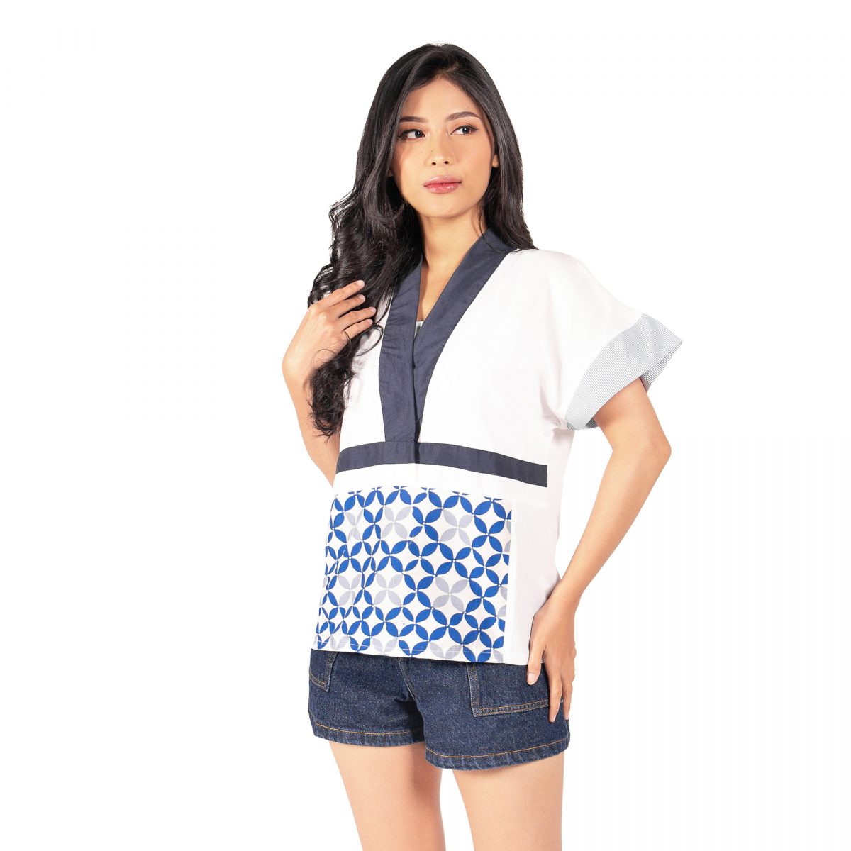 Akari Blouse Cream Blue