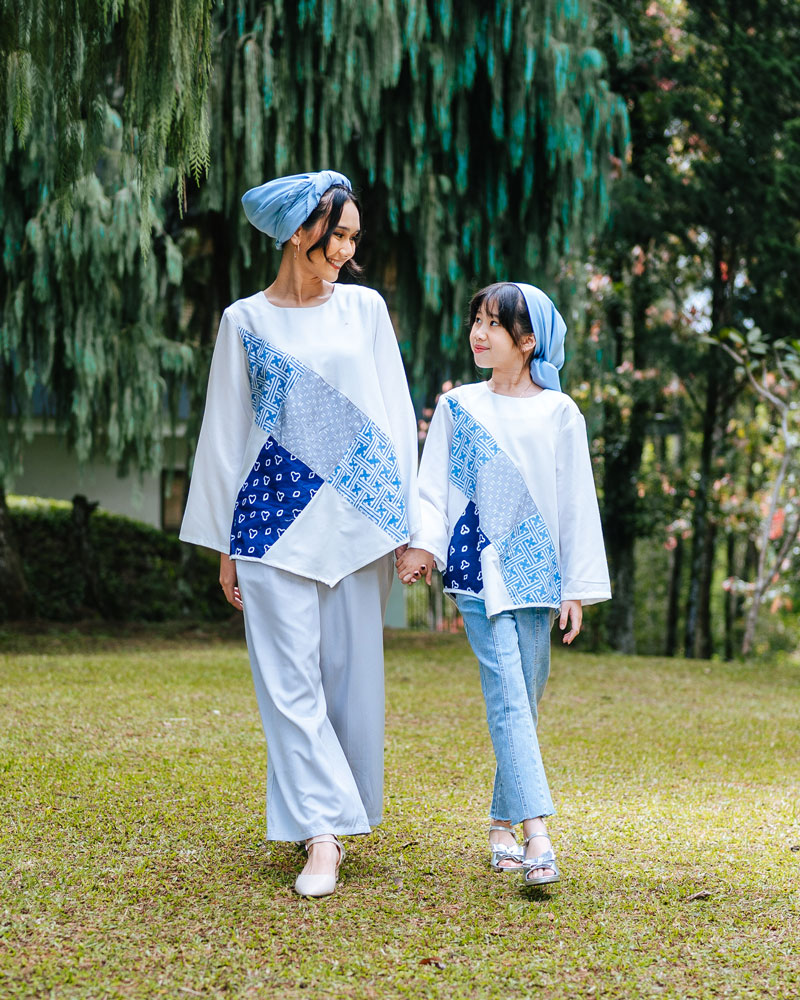 SARIMBIT KELUARGA EFATA BLOUSE