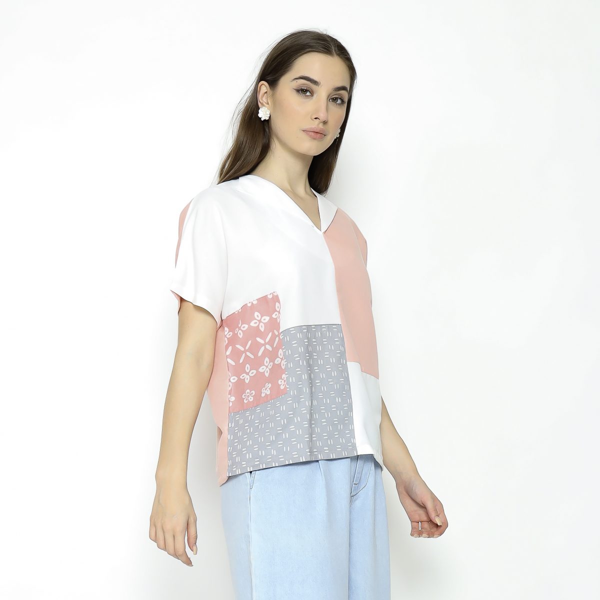 Lyla Blouse Peach - Image 3