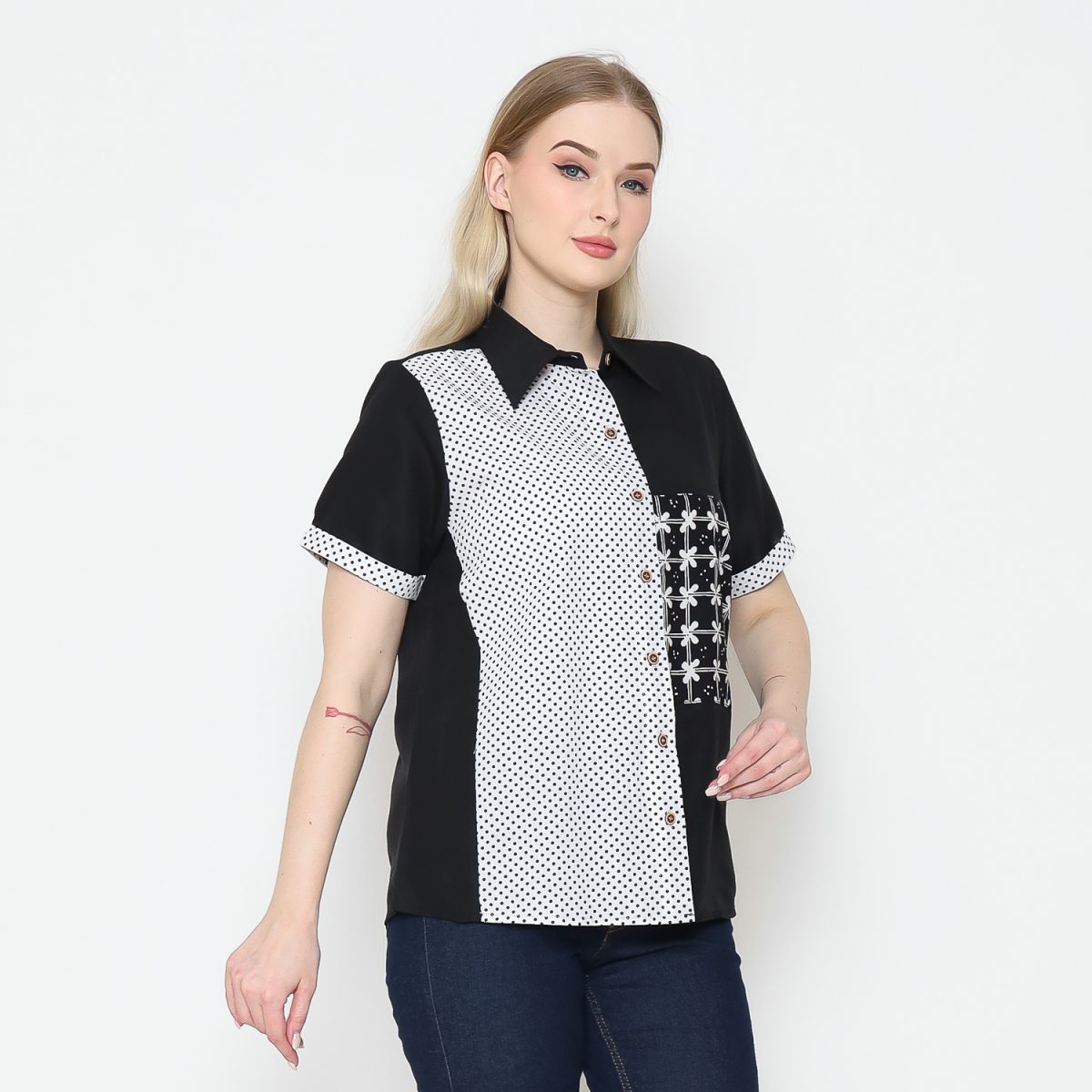 Khristie Shirt Black - Image 4
