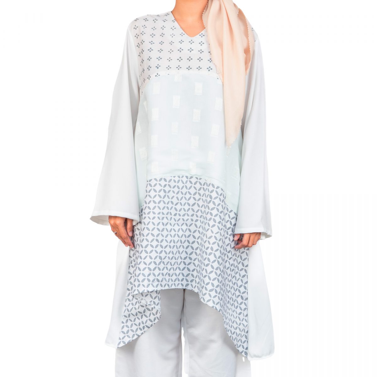 Raya Tunic Cream - Image 2