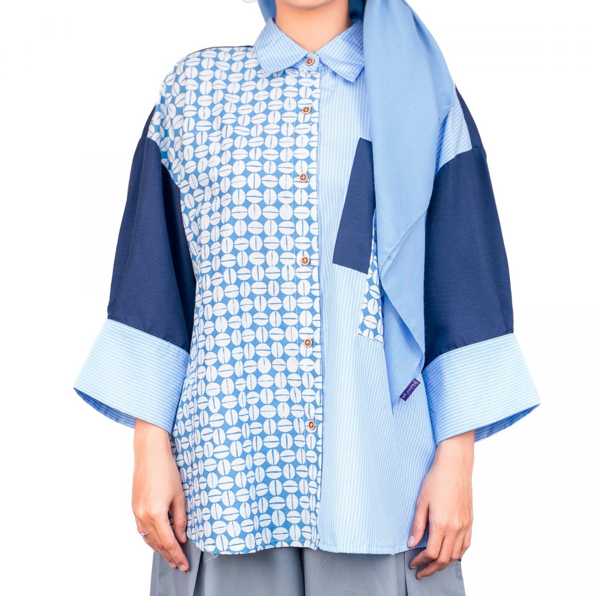 Emira Shirt Blue - Image 2