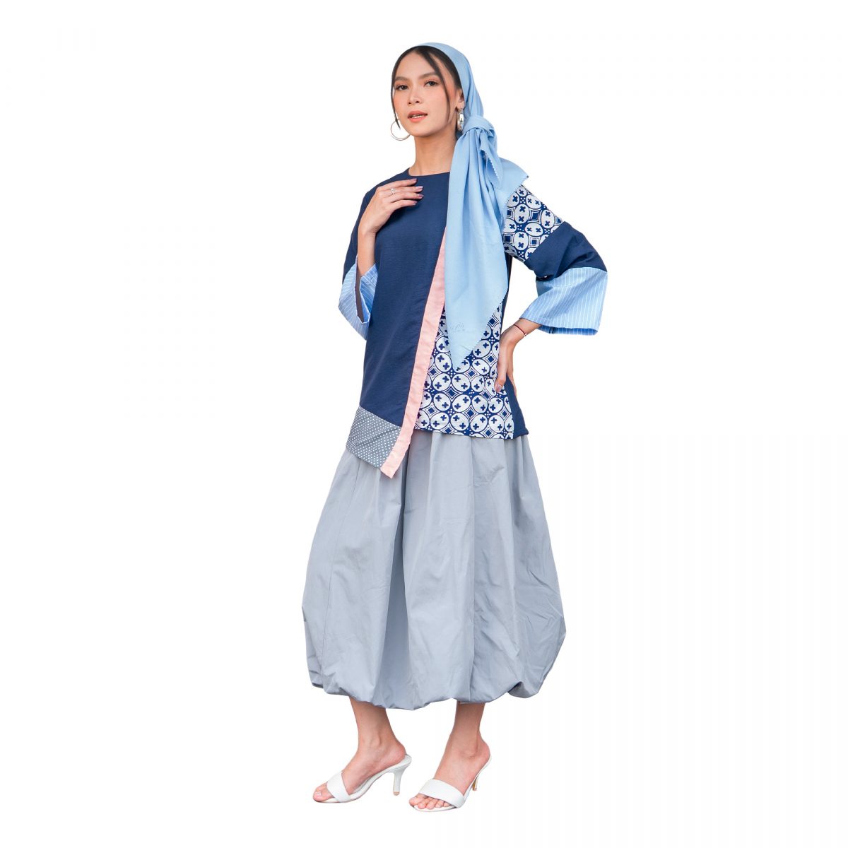 Elina Blouse Kawung Navy - Image 3