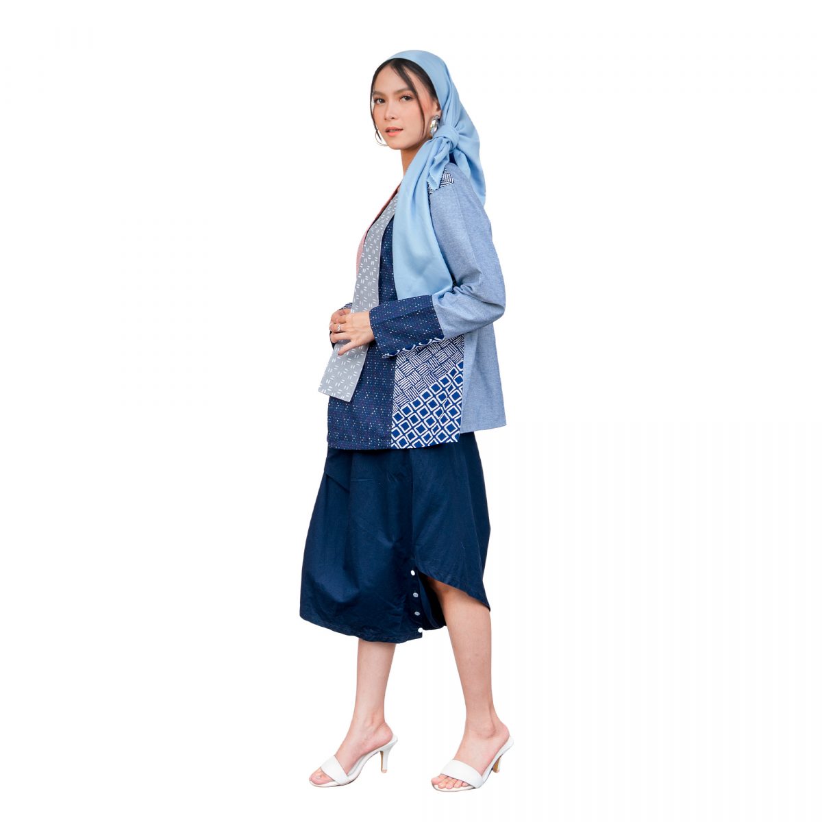 Kriya Blazer Navy - Image 4