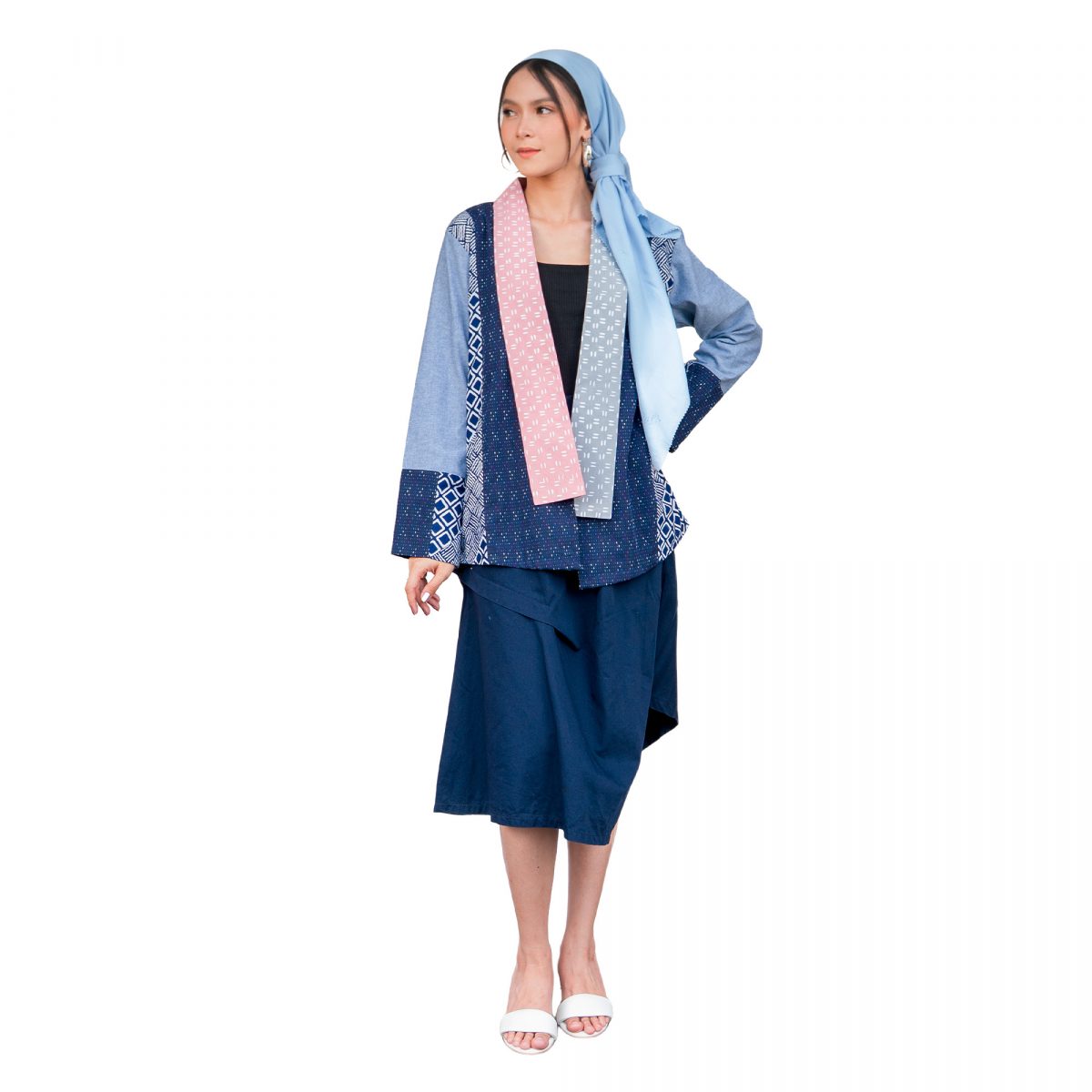 Kriya Blazer Navy - Image 6