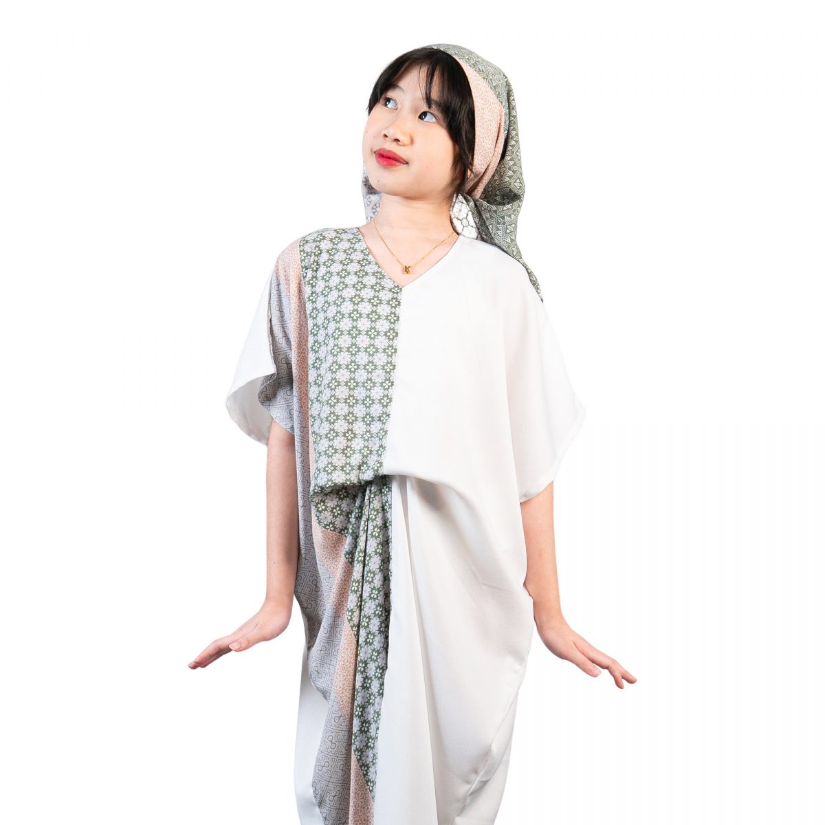 Dewayani Kaftan Kids
