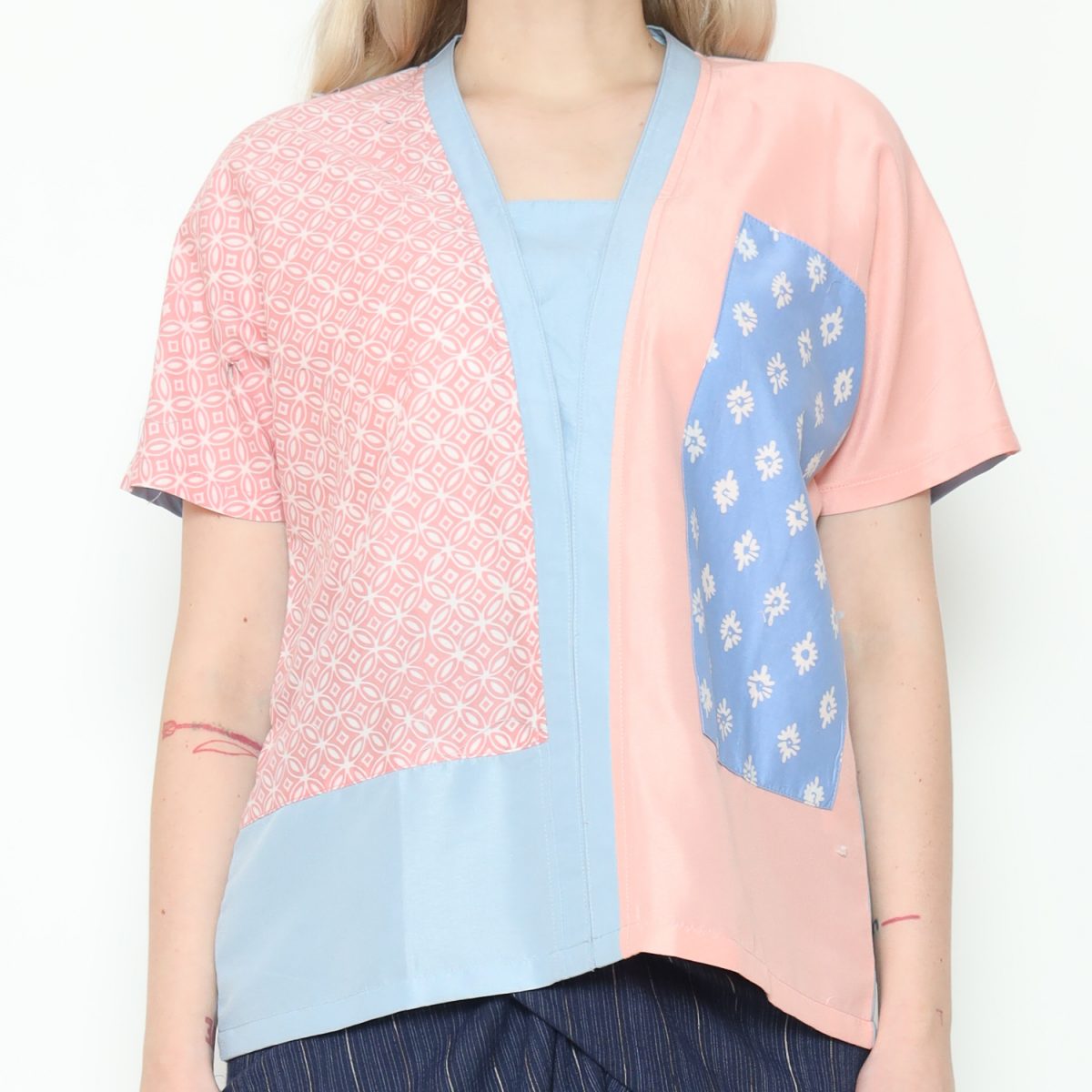 Ria Blouse Pink Blue - Image 2