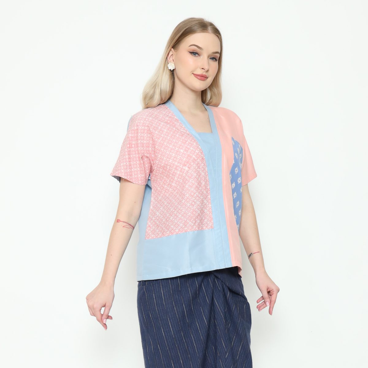 Ria Blouse Pink Blue - Image 5