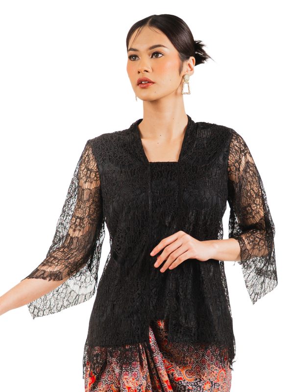 Kebaya Gradialis Black