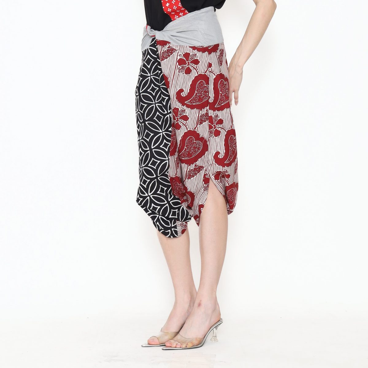 Mentari Pants Maroon - Image 4