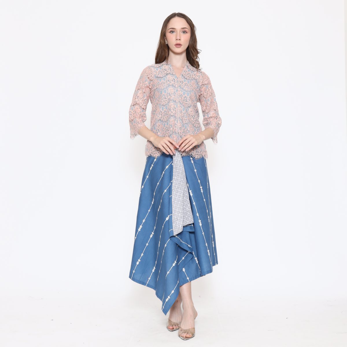 Kebaya Mariana Peach Grey - Image 6