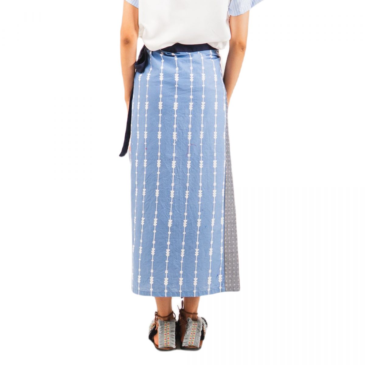 Cahaya Skirt Blue Pink - Image 5