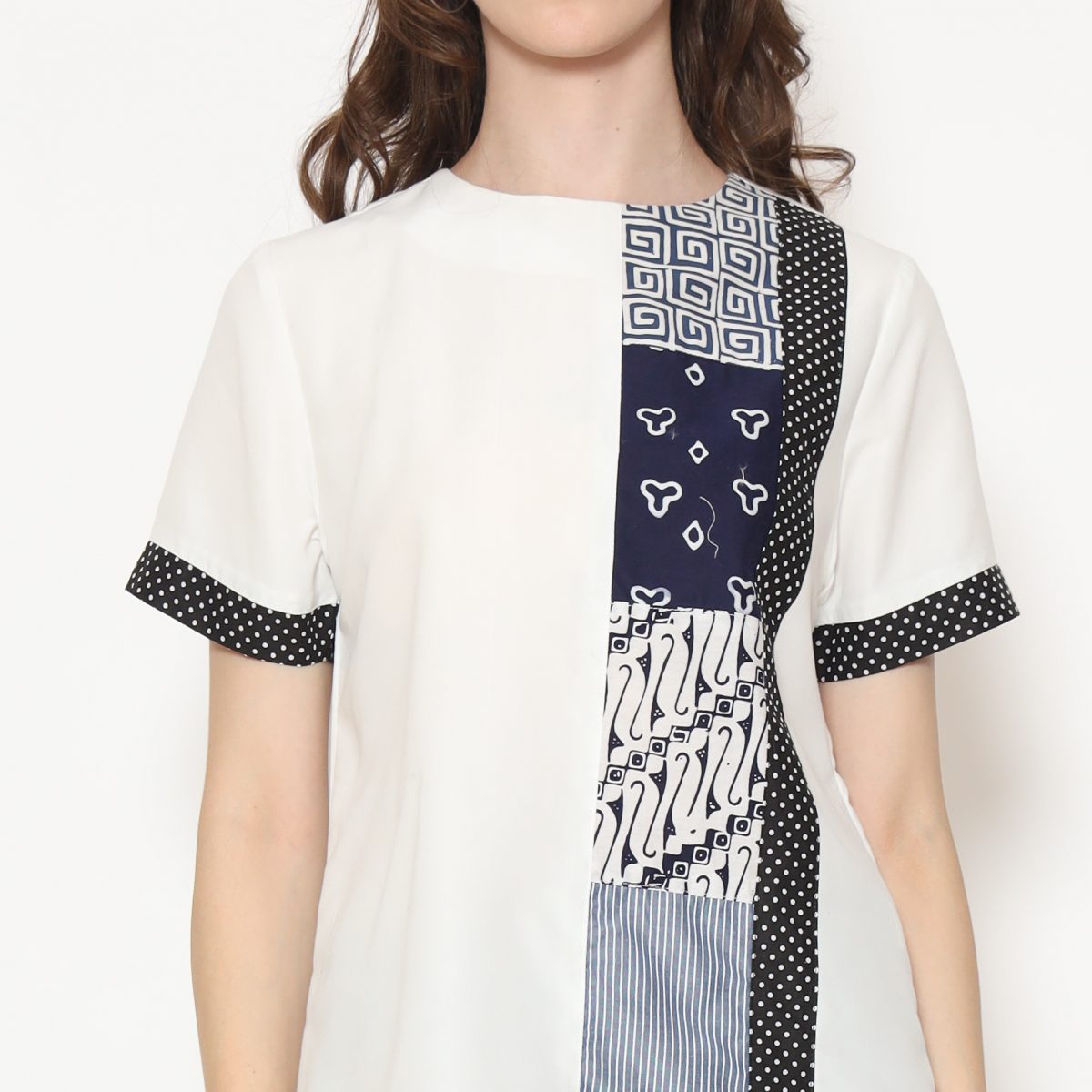 Aline Blouse Broken White - Image 2