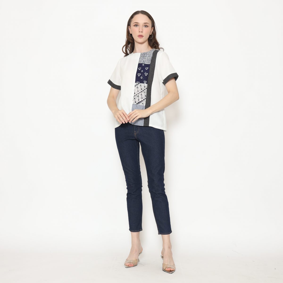 Aline Blouse Broken White - Image 6