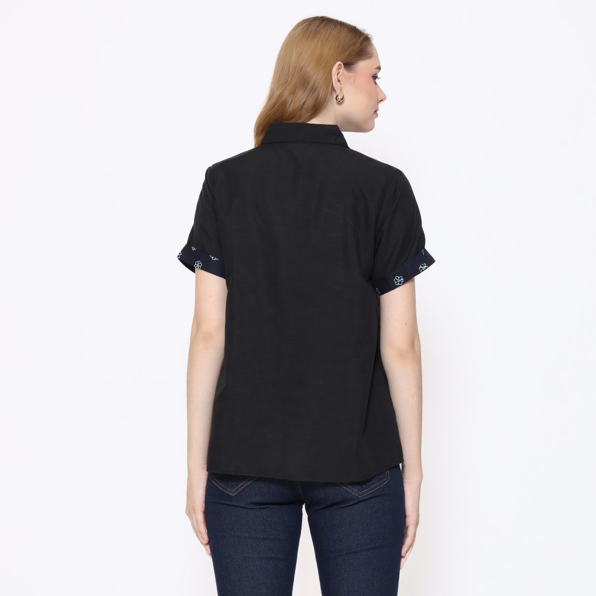 Khristie Shirt Black Tosca - Image 5