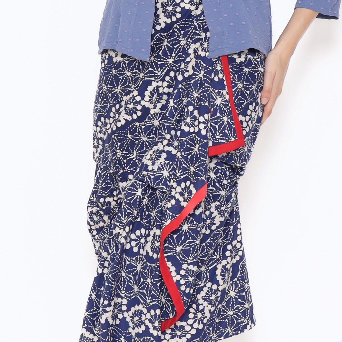 Nusantara Skirt Dotted Line Navy - Image 2