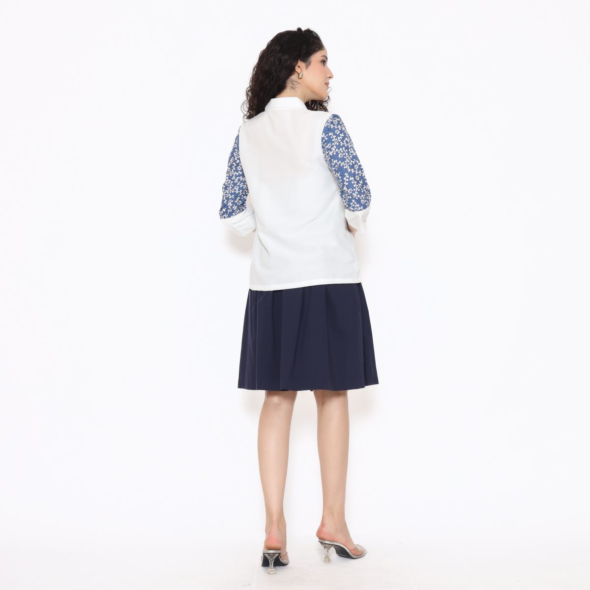 Clarine Shirt Blue - Image 4