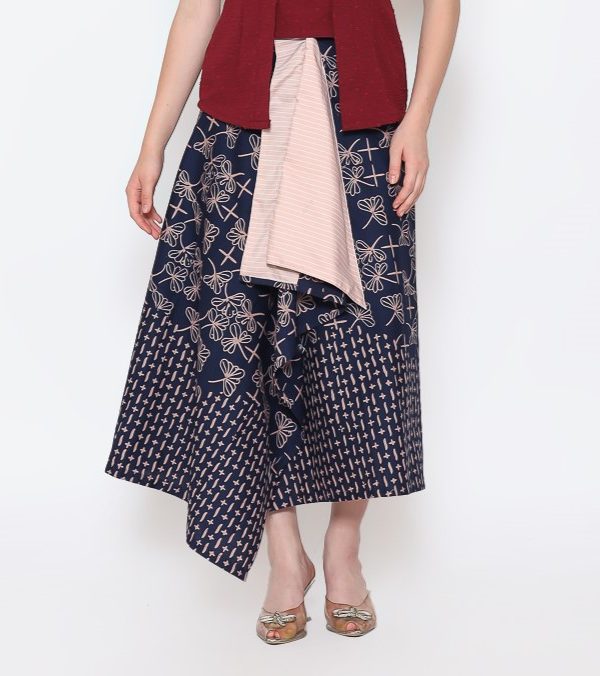 Merapi Skirt Navy Brown